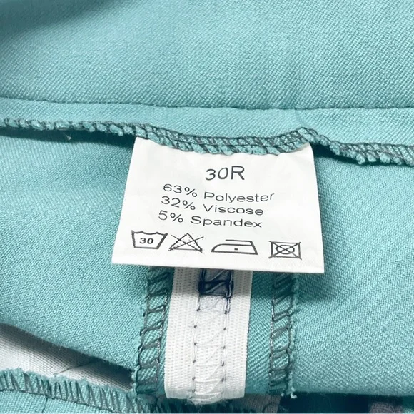 SMARTPAK Women’s Sea Foam Green Equine Breeches Dressage Esquestrian Size 30R - Picture 8 of 9